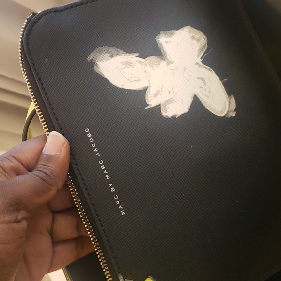 Marc Jacobs - Picture 3 of 3